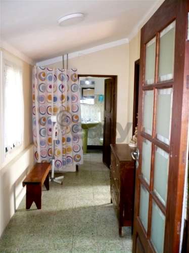 Quinta Minhota em Covas: Pedra, Água de Mina e Vistas Infinitas