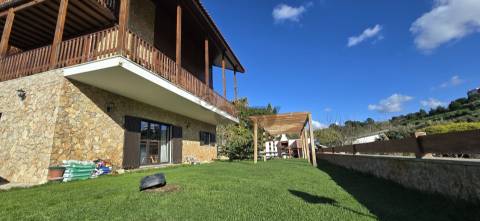 Moradia T4 - Arrendar - Ericeira - Portugal