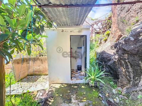 Moradia para Restaurar T1 Venda em Santa Cruz,Santa Cruz