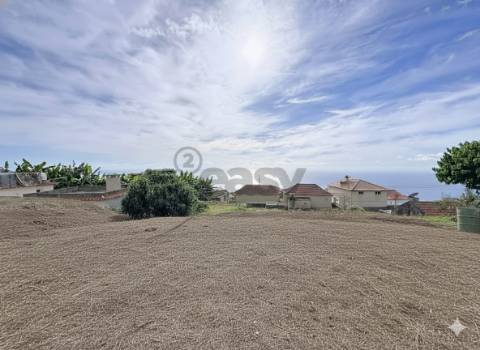 Moradia Devoluta T3 Venda em Arco da Calheta,Calheta (Madeira)