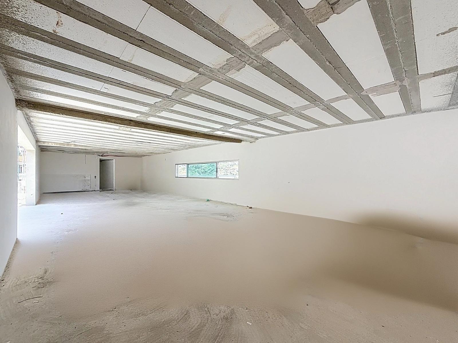 Moradia Minimalista de Luxo com Vista Panorâmica – Calheta