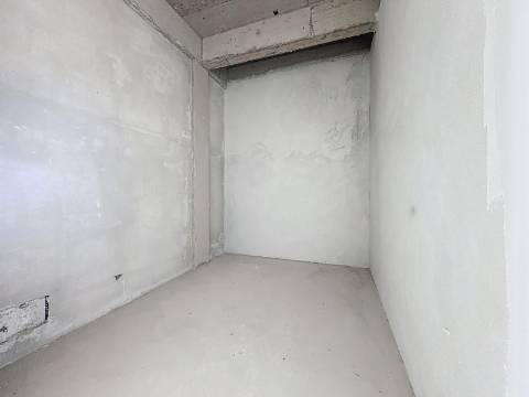 Moradia Minimalista de Luxo com Vista Panorâmica – Calheta