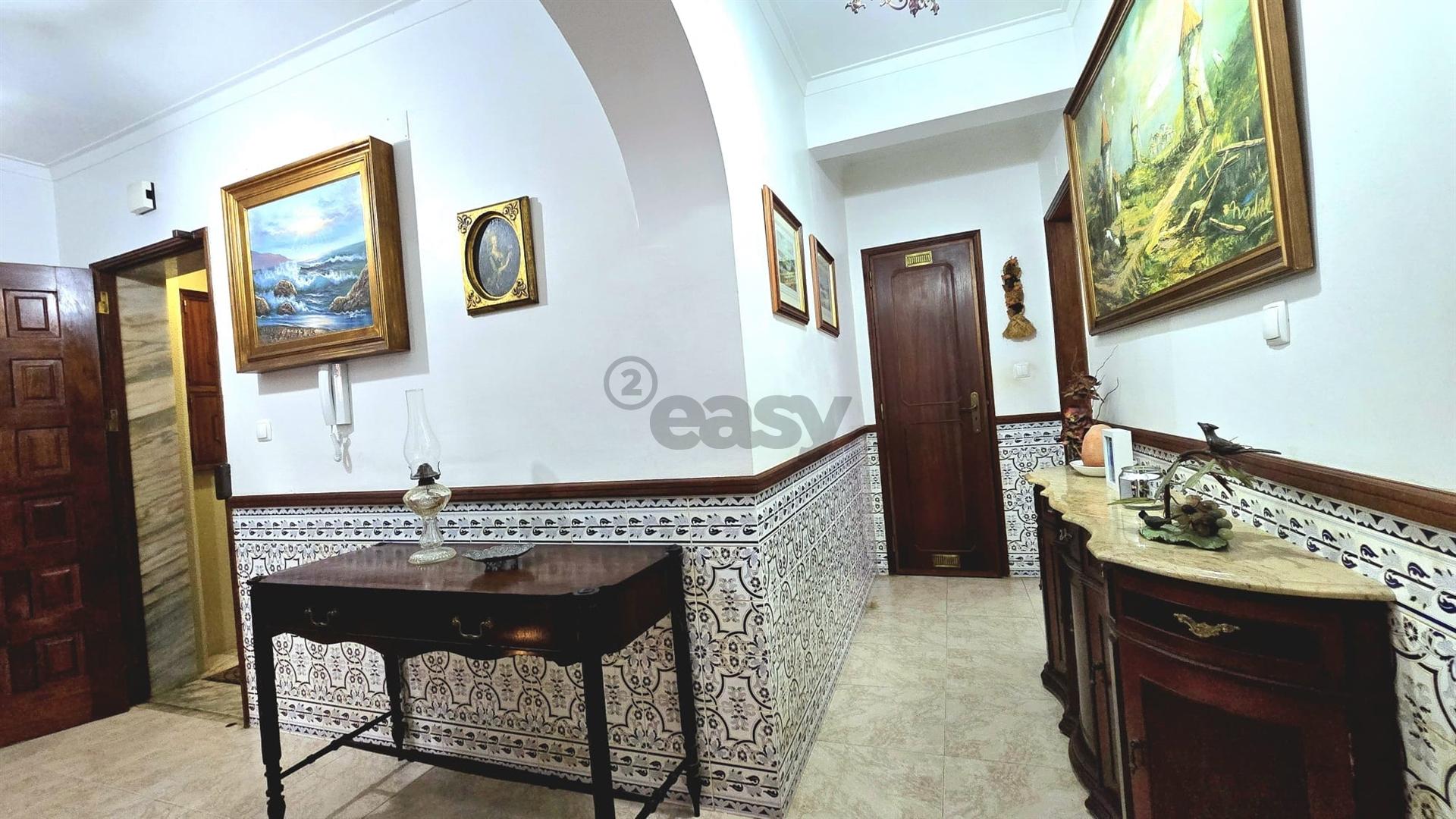 Apartamento T3 em Estoril