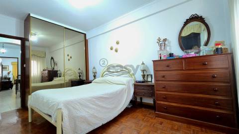 Apartamento T3 em Estoril