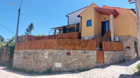 Eco-Resort de Luxo em Covas | Refúgio Exclusivo no Alto Minho