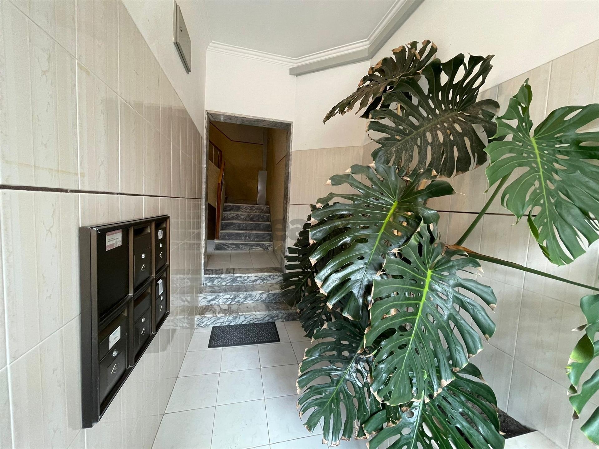 Apartamento T2 Arrendamento em Alhos Vedros,Moita