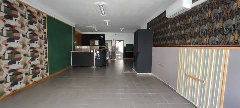 Loja para arrendar, Restaurante para arrendar, Restaurante em Atalaia