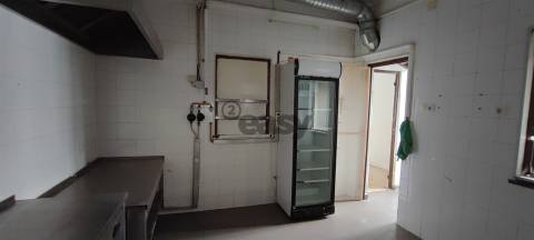 Loja para arrendar, Restaurante para arrendar, Restaurante em Atalaia