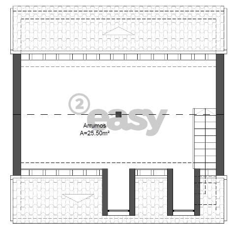Moradia em remodelação T2+1 em Azueira