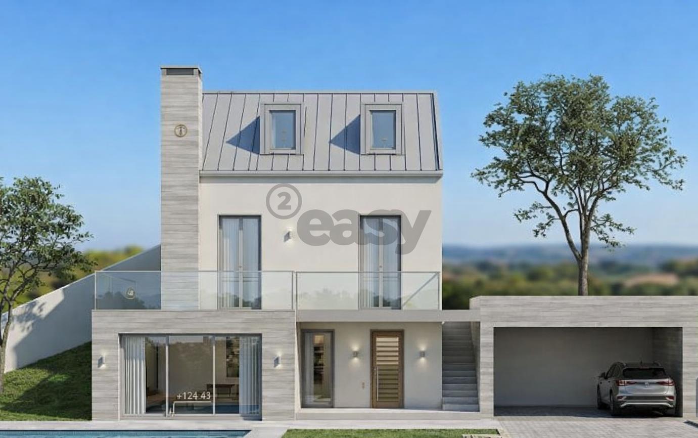 Moradia em remodelação T2+1 em Azueira