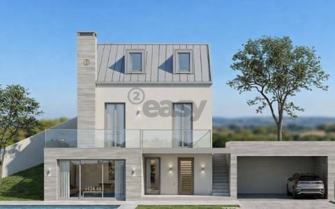 Moradia em remodelação T2+1 em Azueira