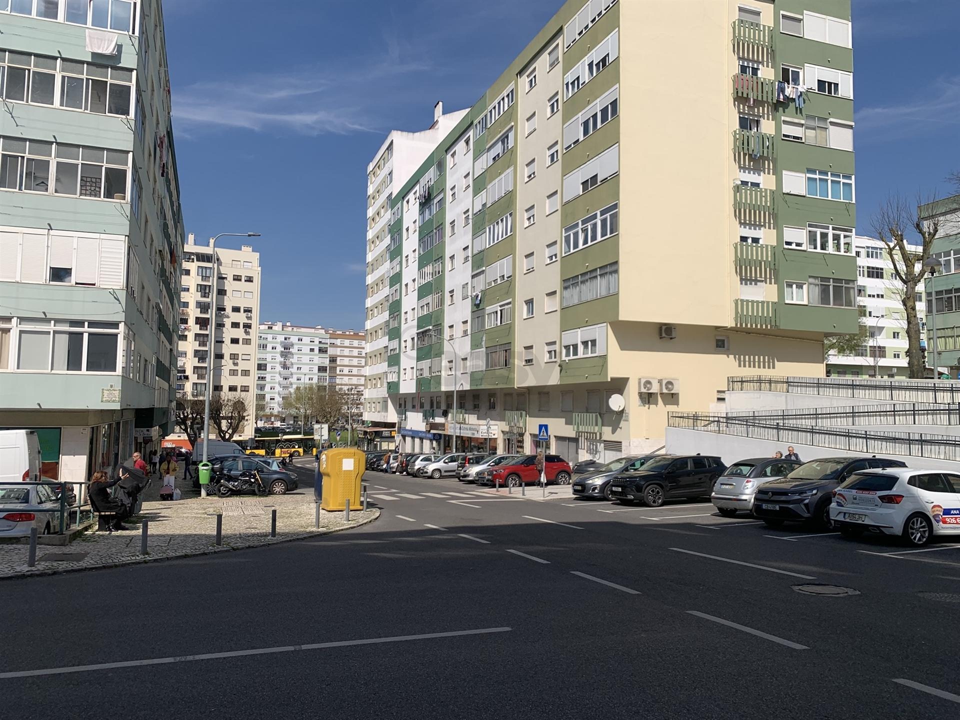 Excelente loja de rua com 93 m2