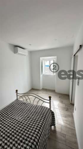 Moradia T2 Remodelada a estrear em Selmes