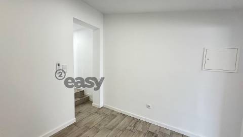 Moradia T2 Remodelada a estrear em Selmes