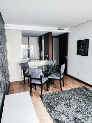 Apartamento T1 para Arrendamento | Rua da Alegria, Porto