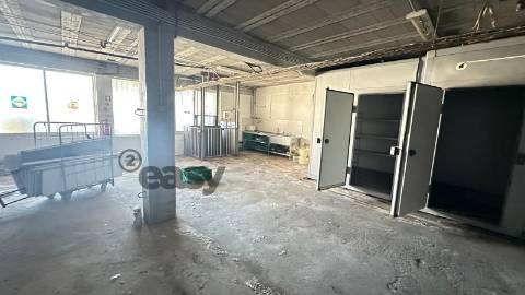 Grande Espaço Comercial em Portel