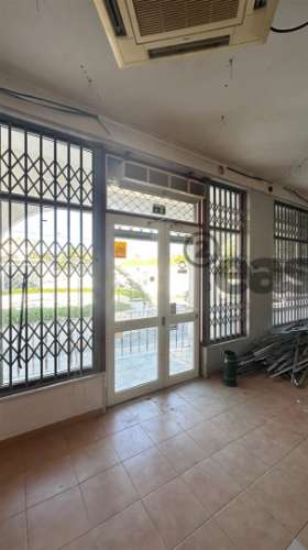 Grande Espaço Comercial em Portel