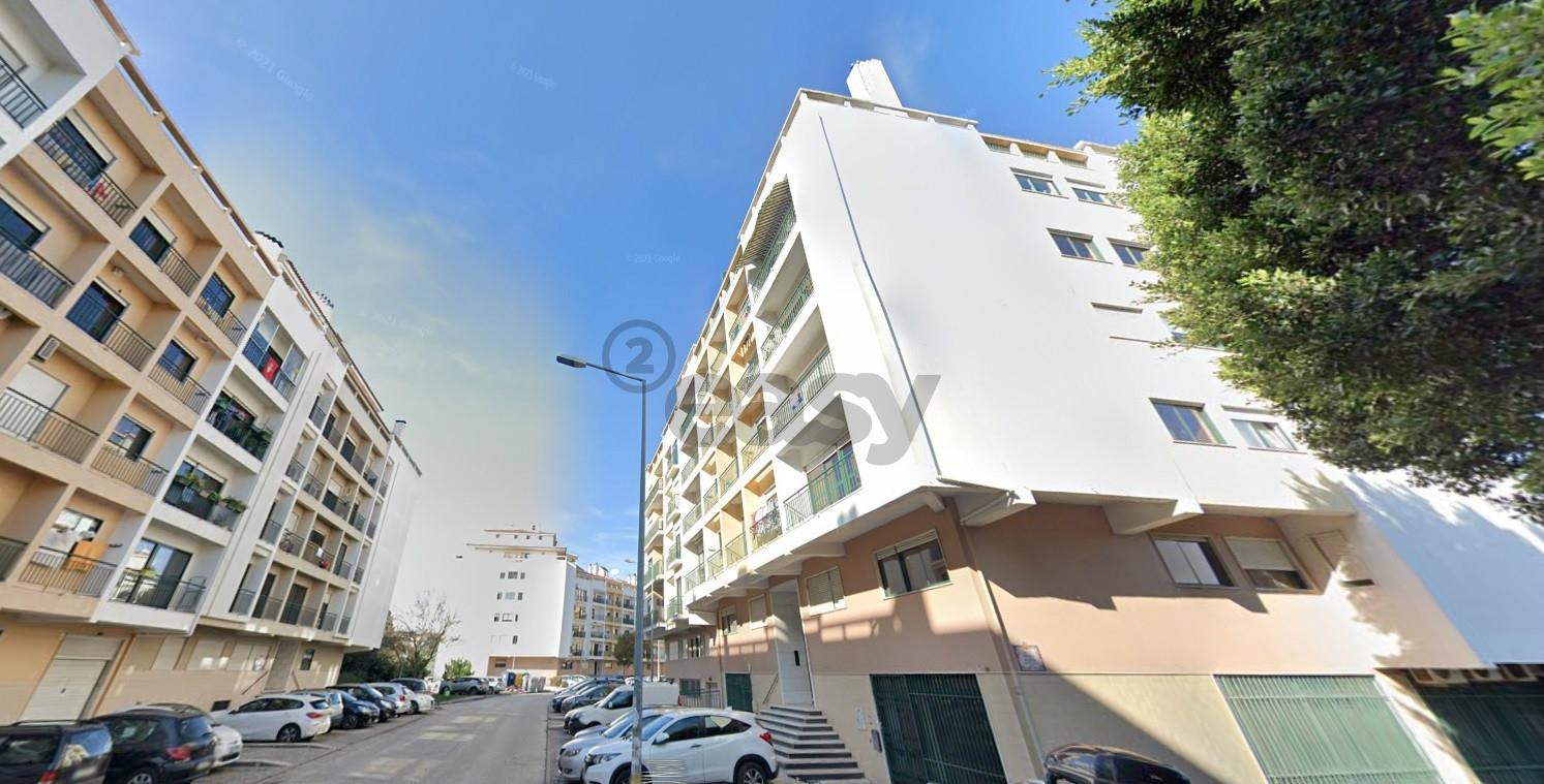 Apartamento T3 com Garagem e Arrecadação