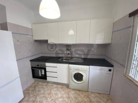 Arrenda-se Apartamento T3 – Quinta da Várzea - Sobreda