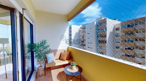 Apartamento T2 Venda em Póvoa de Santa Iria e Forte da Casa,Vila Franca de Xira