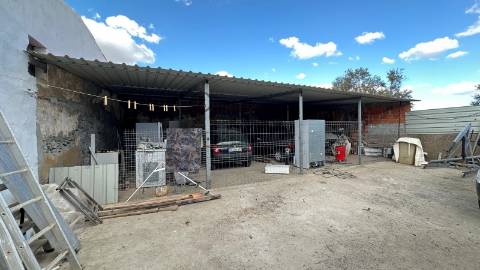 Moradia T2 Remodelada a estrear em Portel com muito espaço exterior
