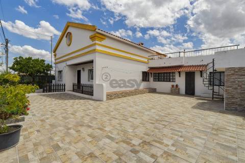 Moradia T4 Isolada