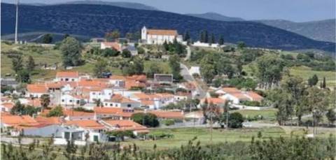 Terreno Urbano para Construção com 1685m2 , São João dos Caldeireiros, Mértola