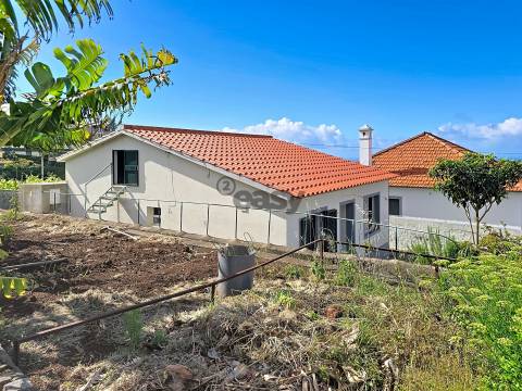 Moradia Isolada T3 Venda em São Roque,Funchal
