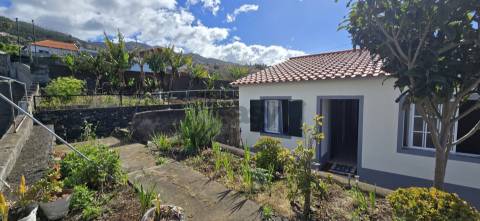 Moradia Isolada T3 Venda em São Roque,Funchal
