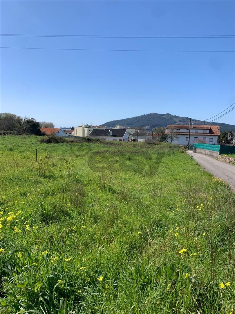 Terreno 515m² em Seixas: Construa Até 330m² (PIP em Curso)