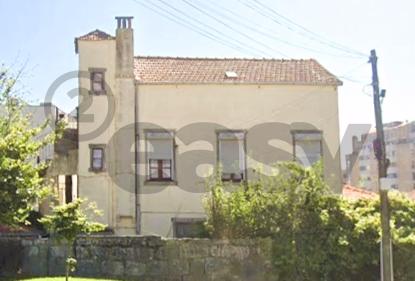 Moradia T9 para Venda na Foz do Douro, Porto | Investimento
