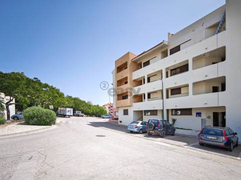 T1 no condomínio Bellavista Ténis Clube