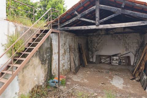 Imóvel para Remodelação total no centro Histórico do Cartaxo