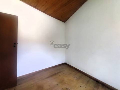 Propriedade com Ruína e Vista Rio para Turismo em Caminha