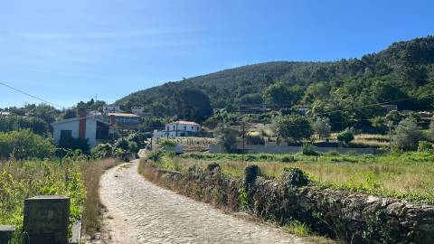 Terreno Premium Vilar de Mouros 360m² | Projeto Aprovado