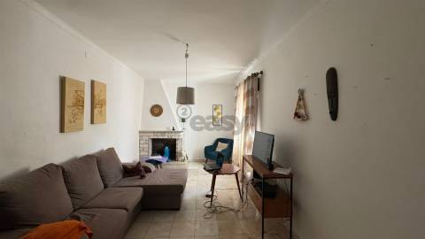 Moradia T3 no Centro de Castro Verde | Excelente potencial e localização privilegiada