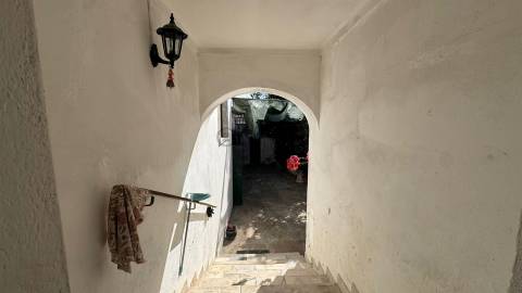 Moradia T3 no Centro de Castro Verde | Excelente potencial e localização privilegiada