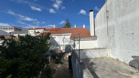 Moradia T3 no Centro de Castro Verde | Excelente potencial e localização privilegiada