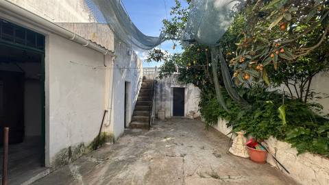 Moradia T3 no Centro de Castro Verde | Excelente potencial e localização privilegiada
