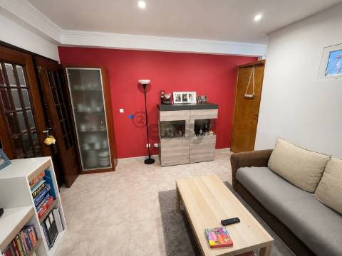 Apartamento T1 em Arcena, Alverca do Ribatejo