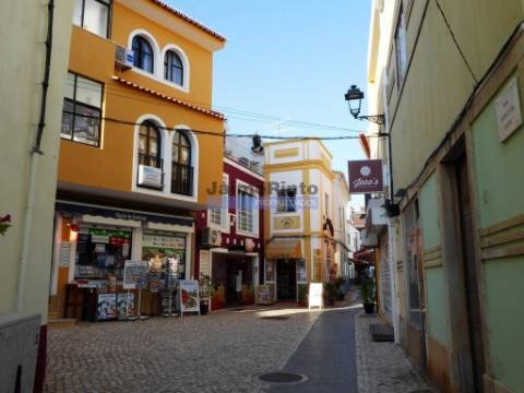 TERRENO p/ construção 8 apartamentos. Portugal, Algarve, Lagoa.