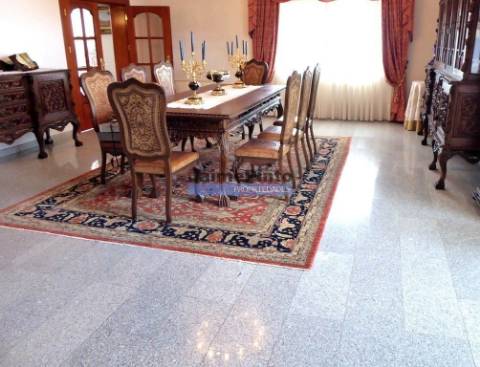 Casa de 9 quartos. Portugal, Norte, Mirandela.