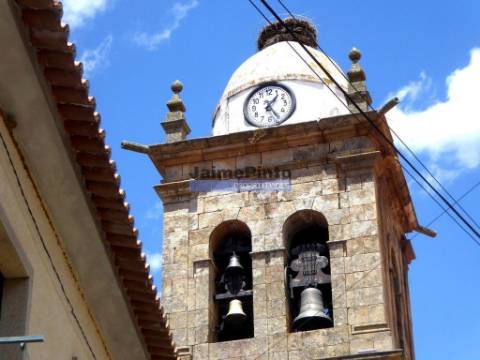 Moradia estilo Antigo, térrea, 5 quartos. Portugal, Figueira de Castelo Rodrigo, Escalhão.
