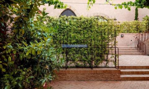 EDIFÍCIO ANTIGO, um só PISO, ampla LOCALIZAÇÃO. Portugal, Figueira de Castelo Rodrigo.