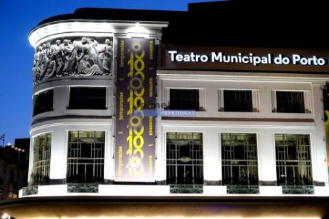 Apartamento T0 de 76m2 em segura Zona Histórica. Portugal, Porto.