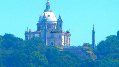 Moradia Nobre Antiga, para recuperar. Portugal, Braga.