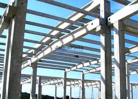 Fábrica de Artefactos de Betão para Construção Civil. Portugal, Leiria.