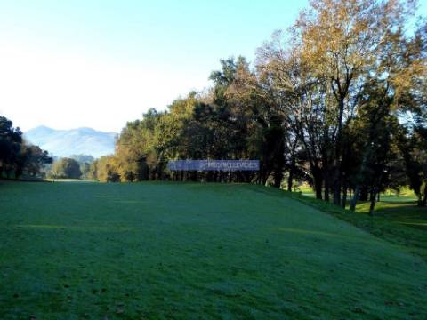 Vivenda de MONTANHA. Portugal, V. do Castelo, P. de Lima.