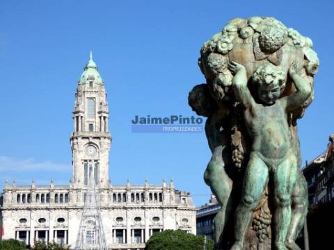 Apartamento 108m2, T0+1, Mezanino, Centro do Porto. Portugal, Porto.