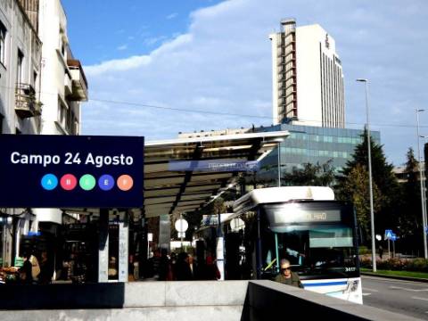 Apartamento T3 c/ Terraço 100m2, em construção. Portugal, Porto.